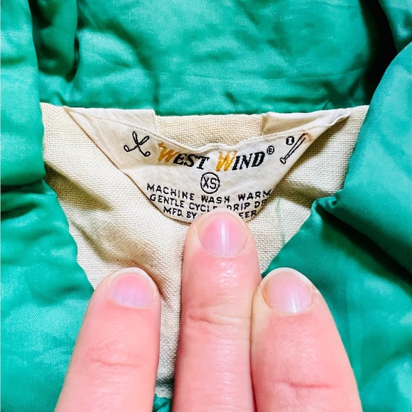 Vintage Ladies Track Jacket - Picture 5 of 5